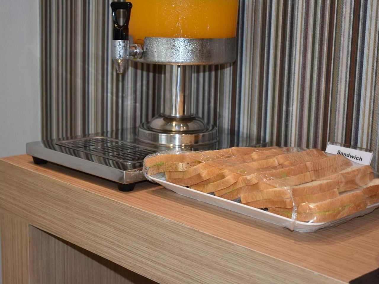 Fortune D Hotel Maesot Mae Sot Dış mekan fotoğraf